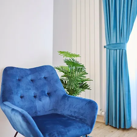 Blue Seven In Infinity Apartment Navodari