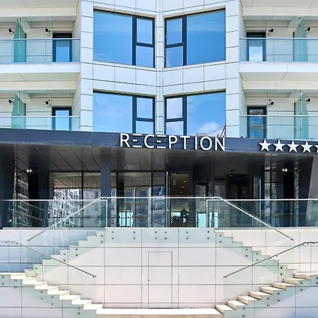 Blue Seven In Infinity *