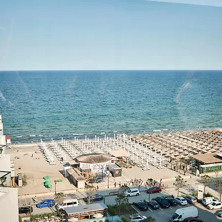 Blue Seven In Infinity Нэводари